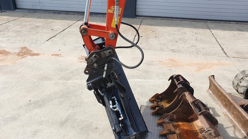 Miniexcavadora Kubota KX71-3 / 2.8 T – ocasión