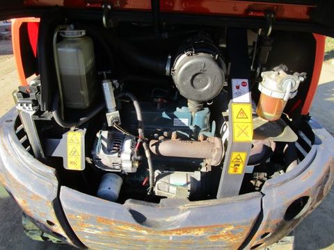 Miniexcavadora Kubota KX41-3V / 1.7 T – ocasión