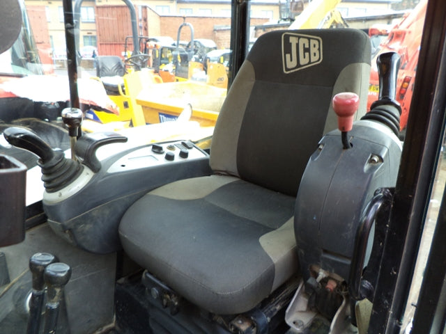 Miniexcavadora usada JCB 8045 ZTS (2007) – 4,75T – Motor Perkins 33 kW