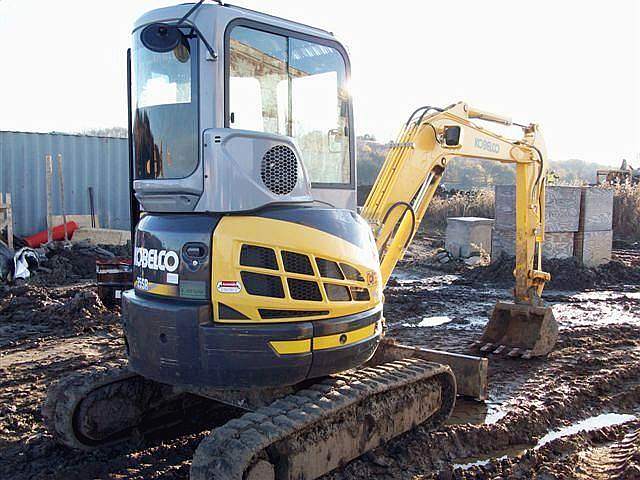 Miniexcavadora usada Kobelco SK35SR-5 (2009) – 3,7T – Motor Yanmar 21,2 kW