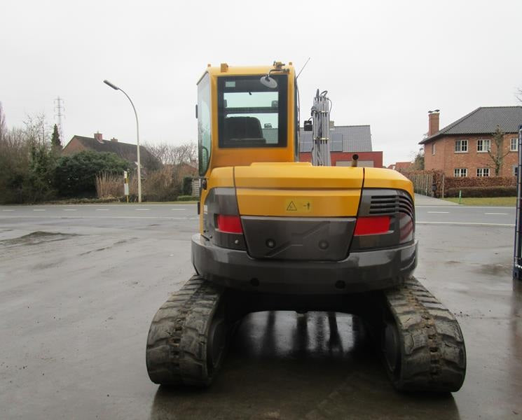Miniexcavadora Volvo ECR88 (2011) – 8,5T – Motor 42 kW – ocasión