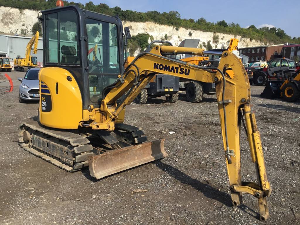 Miniexcavadora usada Komatsu PC26MR-3 (2012) – 2,8T – Motor 15,7 kW
