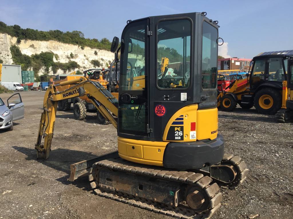Miniexcavadora usada Komatsu PC26MR-3 (2012) – 2,8T – Motor 15,7 kW
