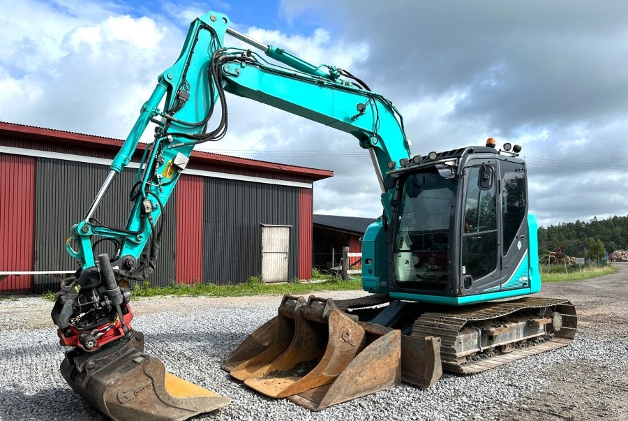 Miniexcavadora Kobelco SK75SR-3E (2016) – 7,5T – Usada