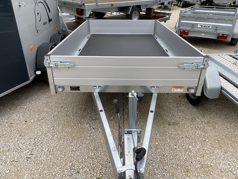 Remolque plataforma Saris, 256 × 150 cm, 1.500 kg MMA