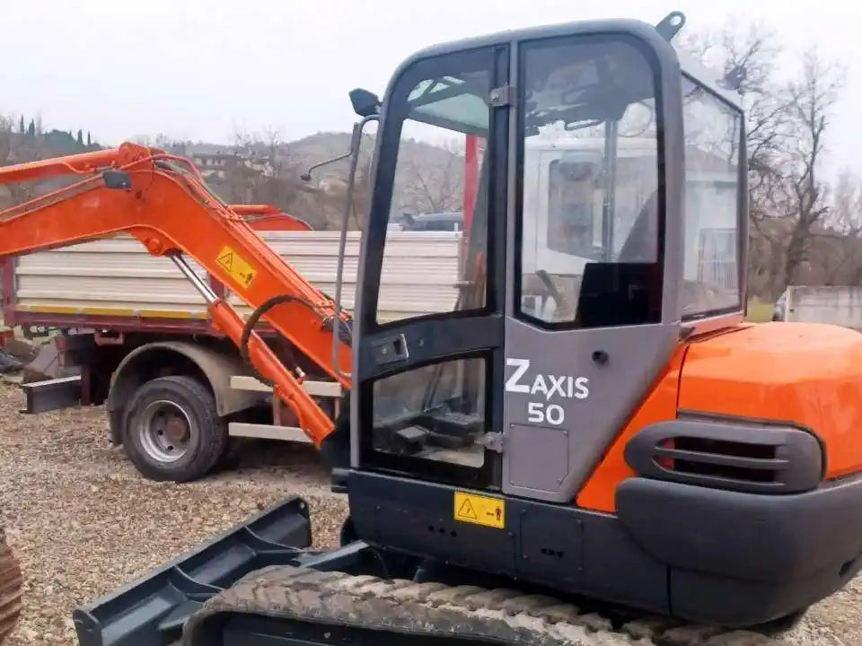 Mini excavadora Airman Hitachi Zx50 – Ocasión