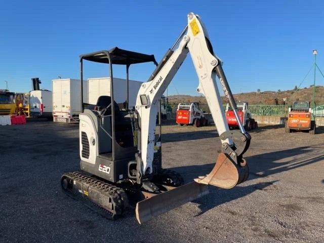 Miniexcavadora Bobcat E20 de ocasión 2 toneladas 2017 1025 h