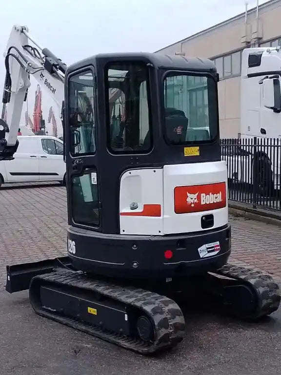 Miniexcavadora Bobcat E26 de ocasión 2,6 t 2012 3 200 h enganche rápido