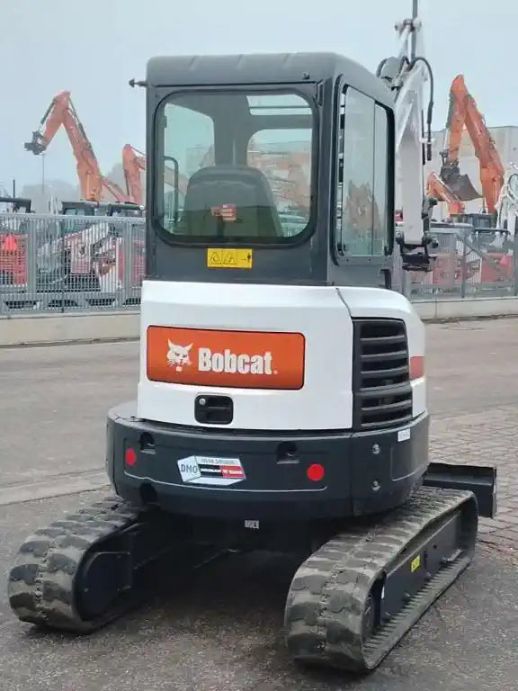 Miniexcavadora Bobcat E26 de ocasión 2,6 t 2012 3 200 h enganche rápido