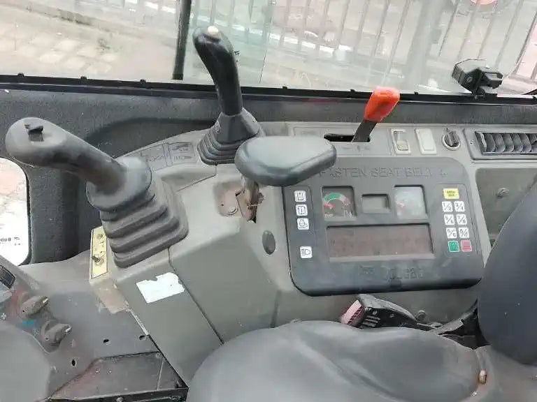 Miniexcavadora Bobcat E26 de ocasión 2,6 t 2012 3 200 h enganche rápido