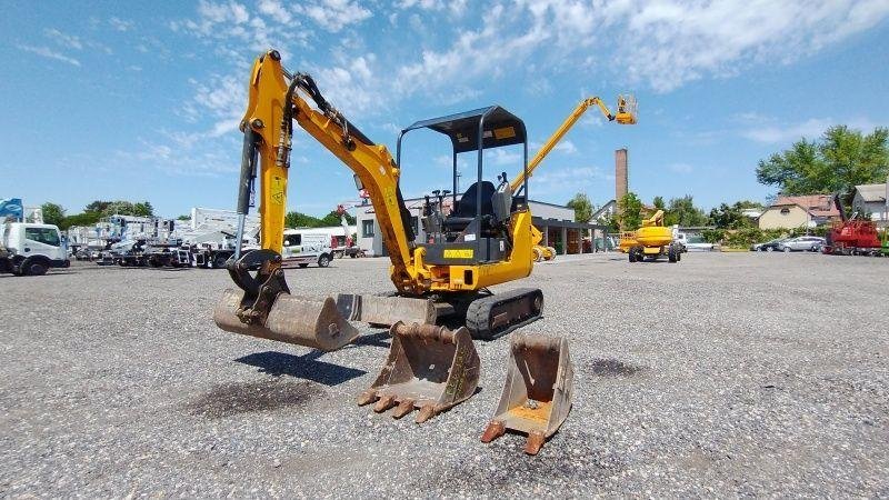 Miniexcavadora Bobcat E14 de Ocasión – 1,3T (2014) con 3 Cucharas