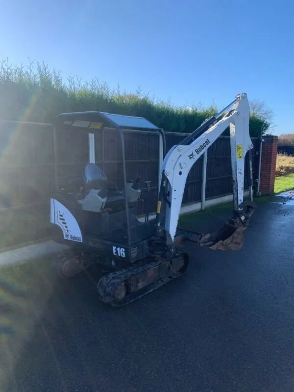 Miniexcavadora Bobcat E16 de ocasión 1,6 t 2014 chasis extensible