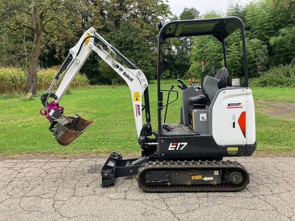 Miniexcavadora Bobcat E17 de ocasión 1,7 t 2022 10 h estado nuevo