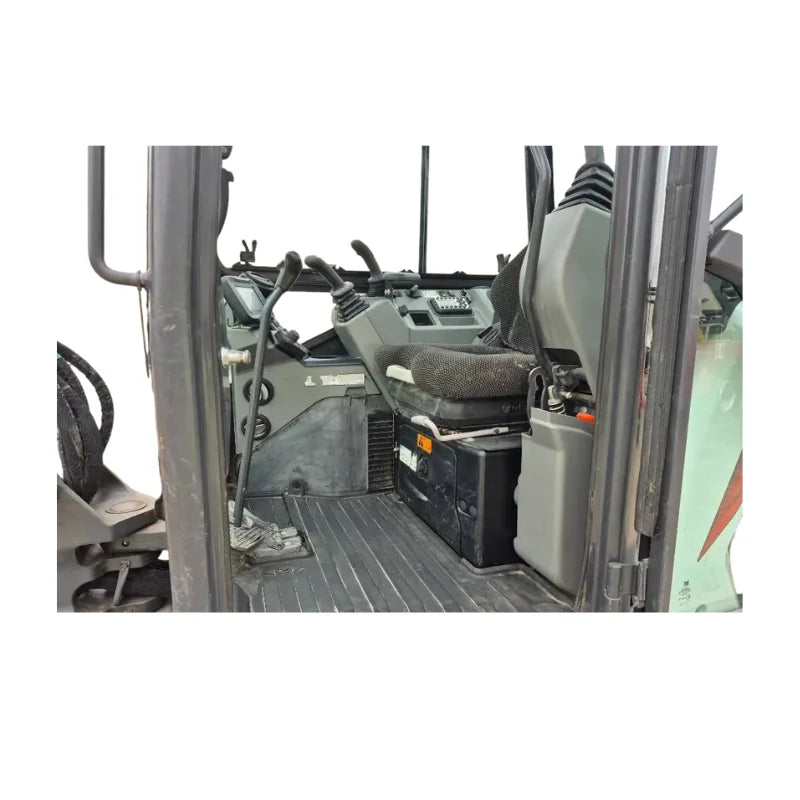 Miniexcavadora Bobcat E50R2 de ocasión 4,9 t 2022 aire acondicionado 2 287 h pulgar