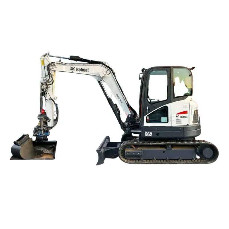 Miniexcavadora Bobcat E62 de ocasión 6,1 t 2014 rotador SMP Bretec