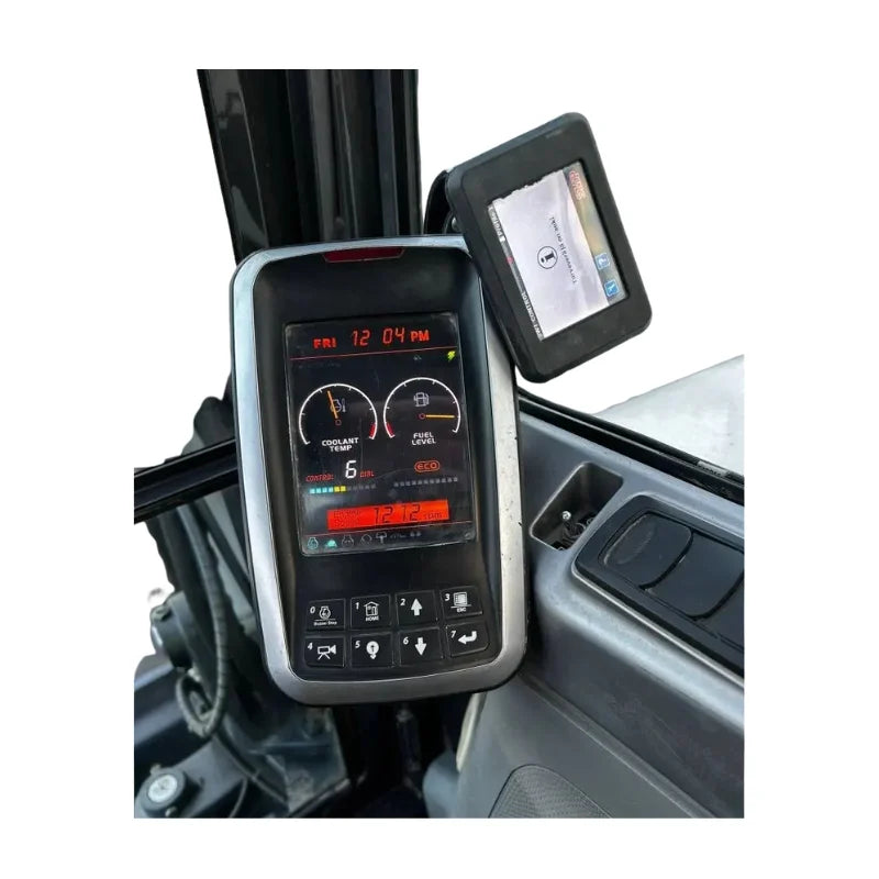 Miniexcavadora Bobcat E62 de ocasión 6,1 t 2014 rotador SMP Bretec