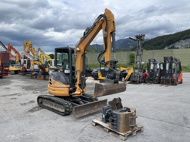 CASE CX 39B S2 (2014) – Miniexcavadora de ocasión 3,9T – 3 100 h – 3 Cucharas