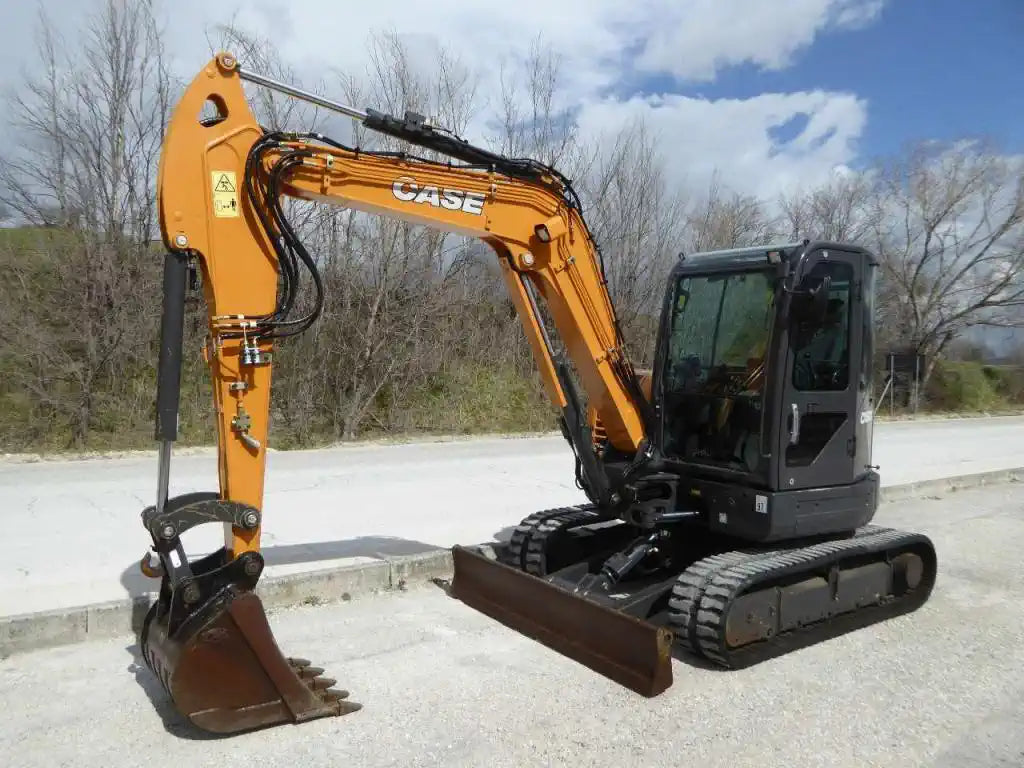 Miniexcavadora CASE CX 60 C – ocasión
