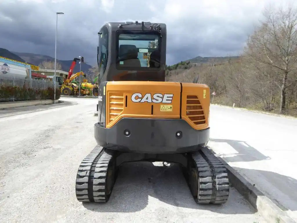Miniexcavadora CASE CX 60 C – ocasión