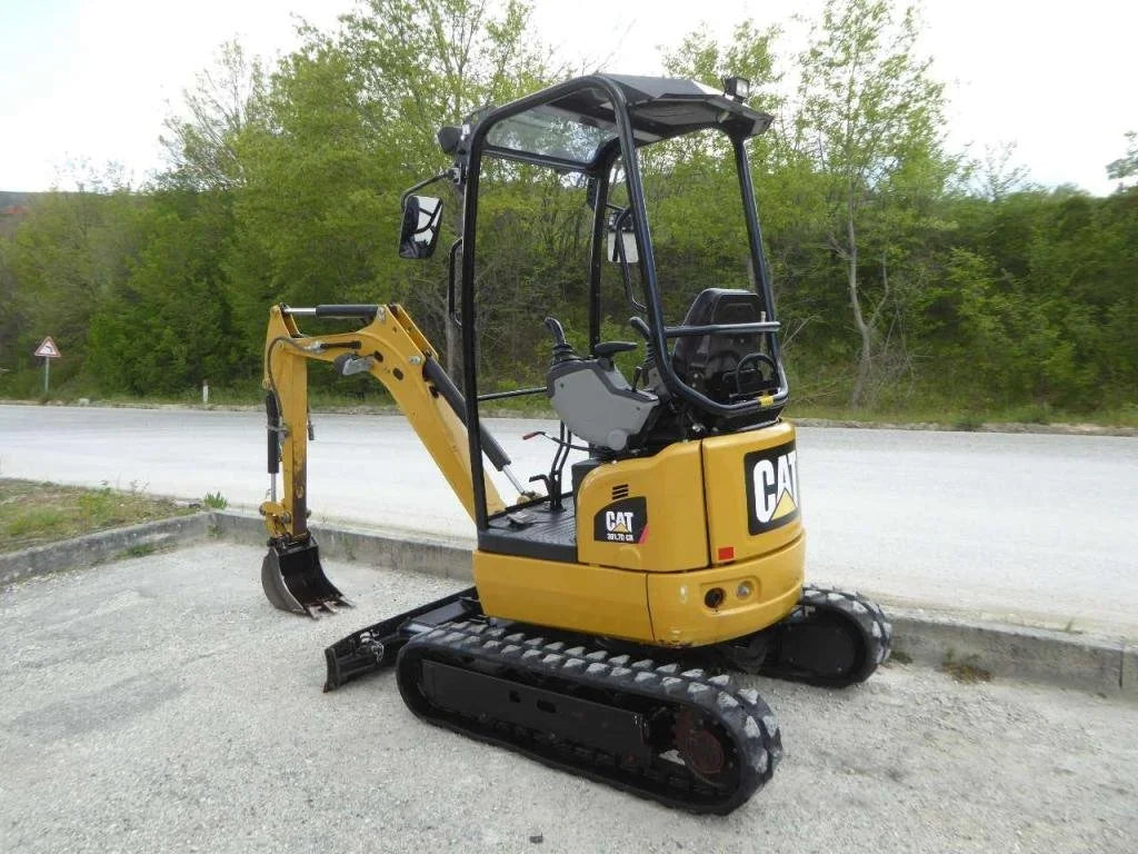 Miniexcavadora Caterpillar 301.7D CR de ocasión 1,7 t 2017 1 221 h