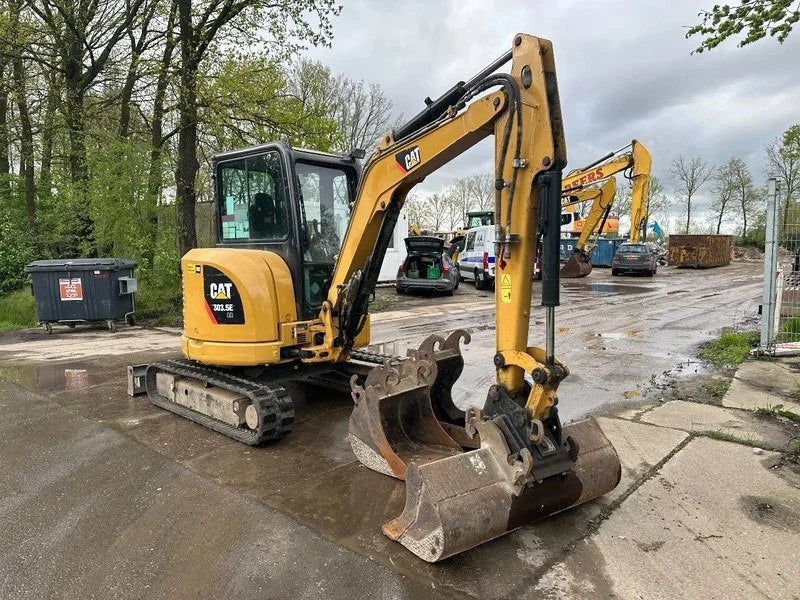 Miniexcavadora de ocasión Caterpillar 303.5E CR 3,58 t 2013 5 555 h