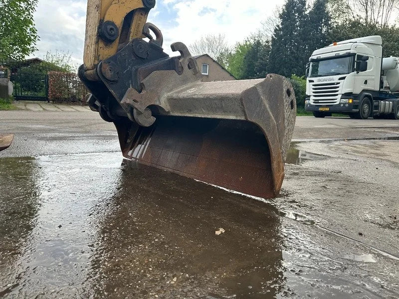 Miniexcavadora de ocasión Caterpillar 303.5E CR 3,58 t 2013 5 555 h