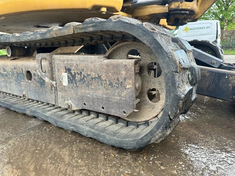 Miniexcavadora de ocasión Caterpillar 303.5E CR 3,58 t 2013 5 555 h