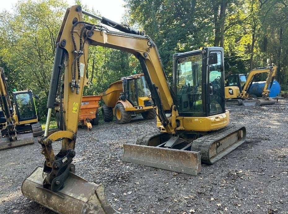 Miniexcavadora Caterpillar 305 E CR de ocasión 5 t 2018 3 502 h cabina