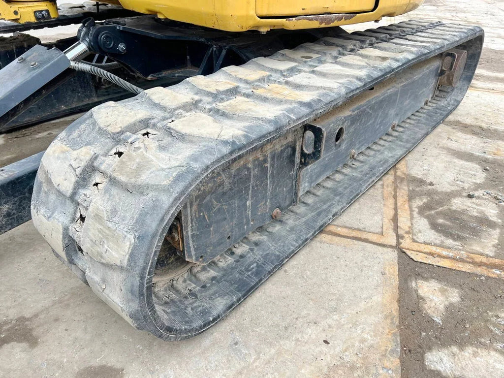 Miniexcavadora Caterpillar 305.5E2 CR de ocasión 5,2 t 2018 3 692 h