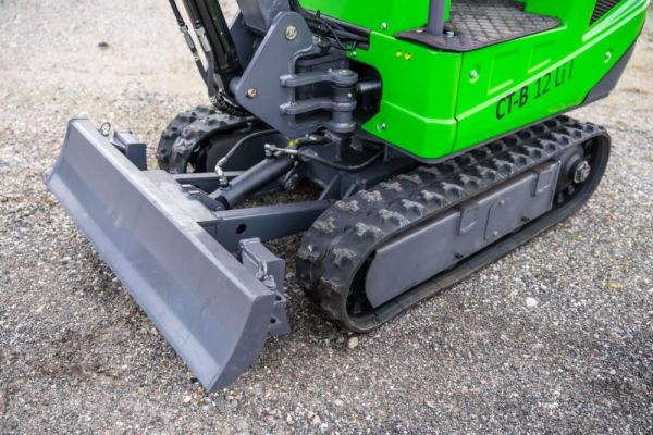 Miniexcavadora eléctrica de ocasión Compartec CT-B 12 Li 1,1 t 108 h