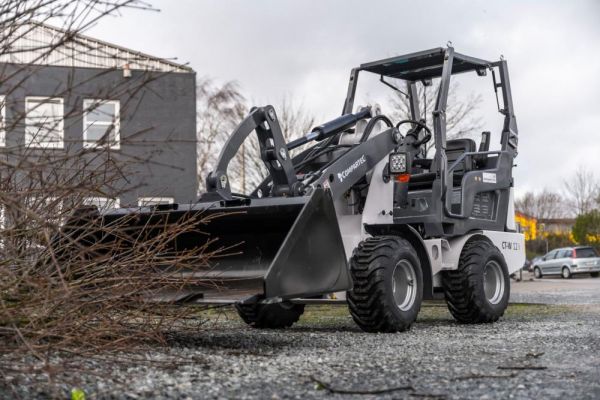 Cargadora articulada de ocasión Compartec CT-W12I 1,2 t 589 h