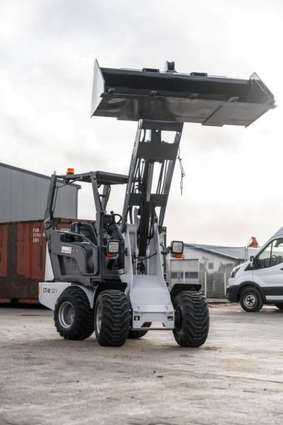 Cargadora articulada de ocasión Compartec CT-W12I 1,2 t 589 h