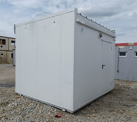 Contenedor Comercial 300×350 Con Persianas Frontales Divididas + Puerta Trasera
