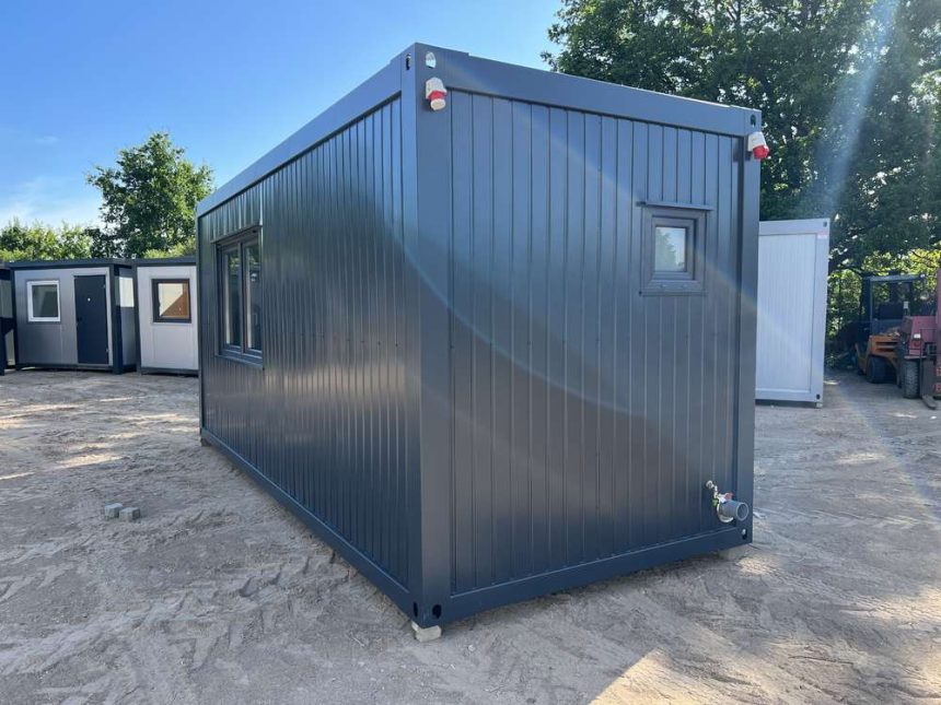 Contenedor con cocina americana, WC y ducha 6.00 x 2.43m
