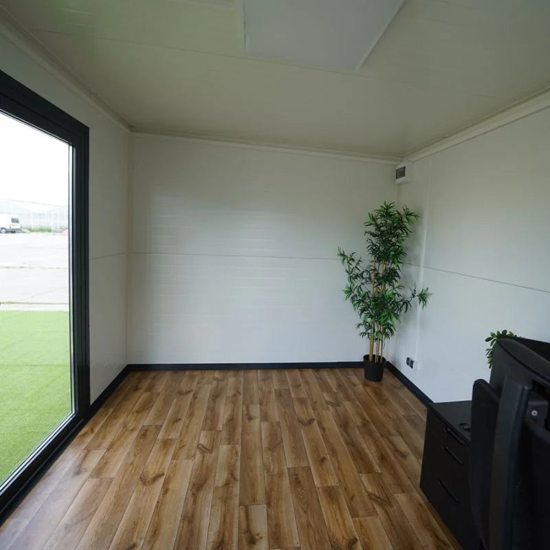 Contenedor Helsinki de 4,80 x 3,50 metros. Ideal como bungalow deportivo