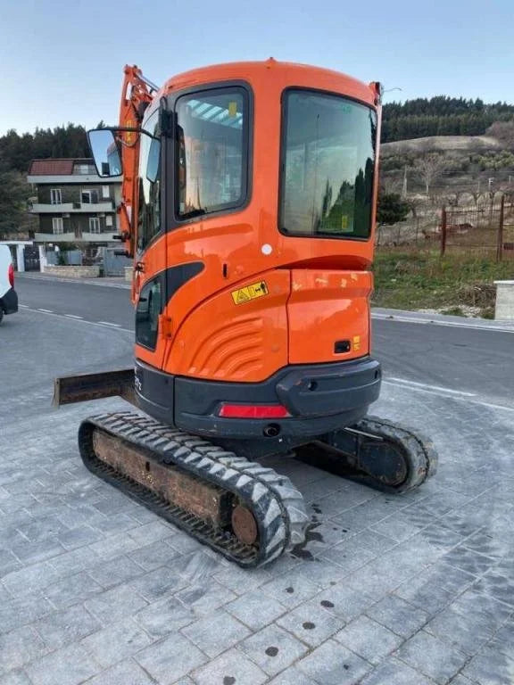 Miniexcavadora de ocasión Doosan DX 27 Z 2,8 t 2016 giro cero ZTS