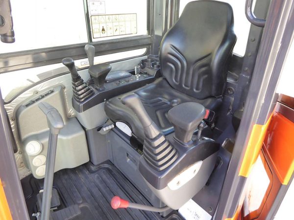 Miniexcavadora de ocasión Doosan DX35Z 3,7 t 2017 cabina 453 h ZTS