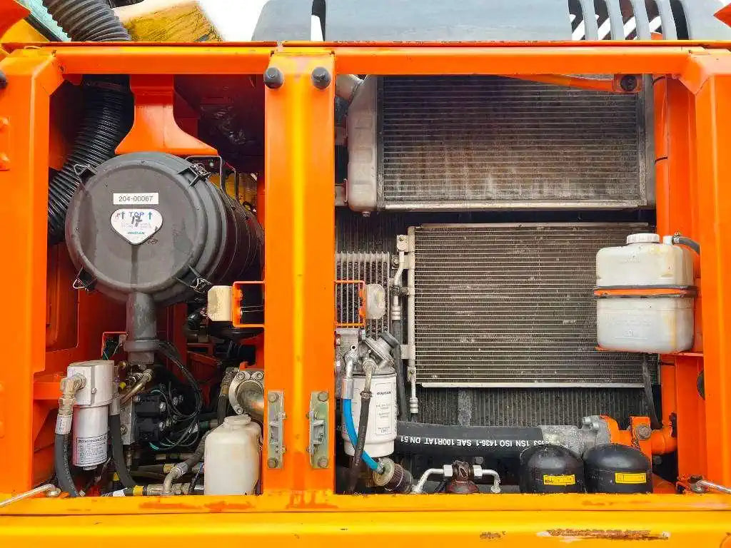 Excavadora de Ruedas Doosan DX190W (ETEC 818) de Ocasión – 18,2T (2008)