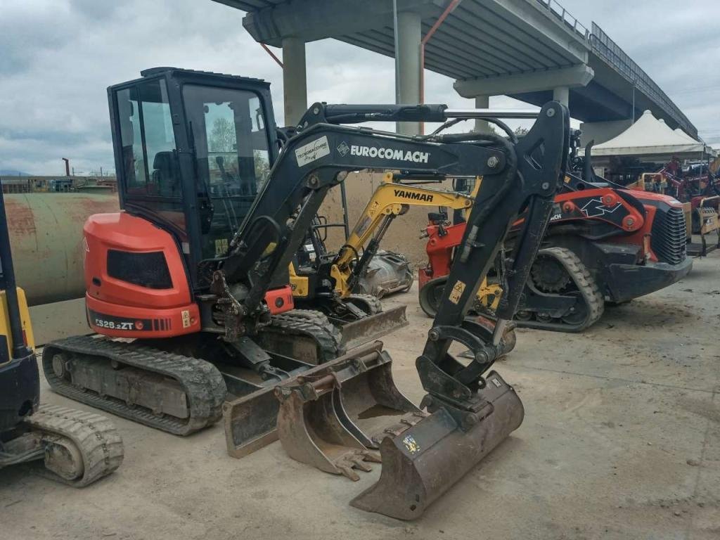 Miniexcavadora de ocasión Eurocomach ES 28.2 ZT (2016)