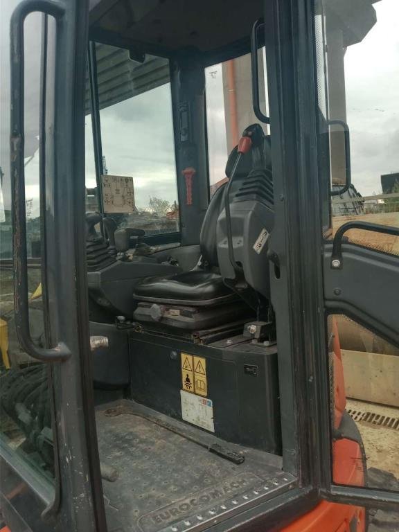 Miniexcavadora de ocasión Eurocomach ES 28.2 ZT (2016)