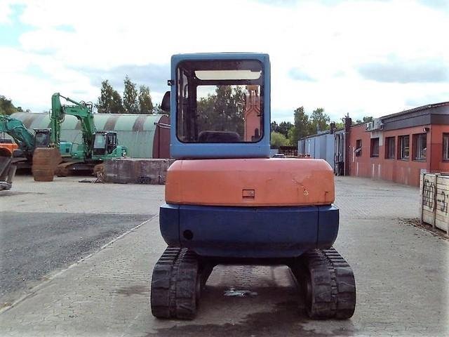 Miniexcavadora Hitachi EX 40 de Ocasión – 4,1T (2000) con 3 Cucharas