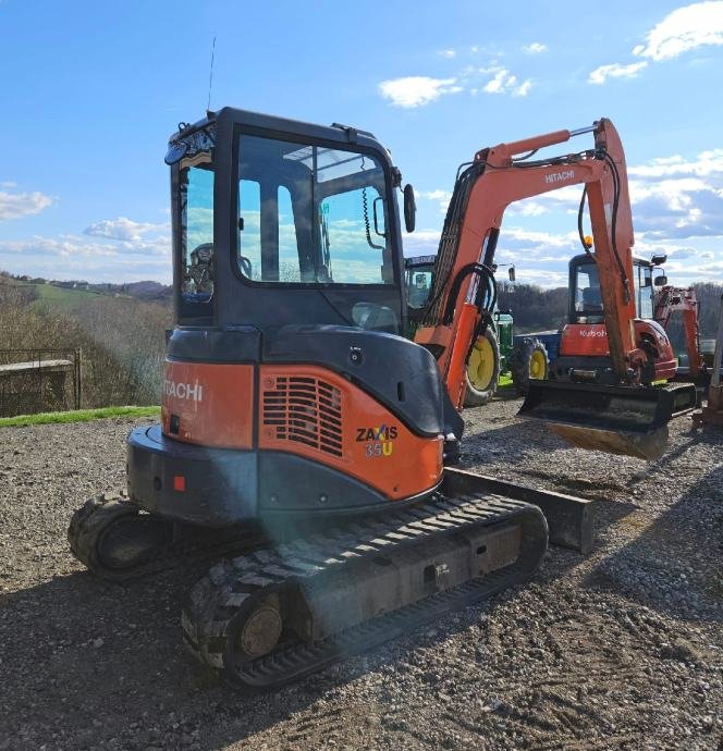 Miniexcavadora Hitachi ZX35U-2 de Ocasión (2007) – 3,5T con Aire Acondicionado