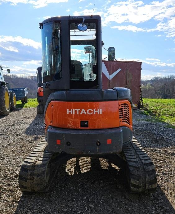 Miniexcavadora Hitachi ZX35U-2 de Ocasión (2007) – 3,5T con Aire Acondicionado
