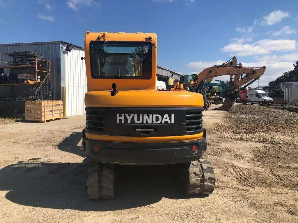 Miniexcavadora HYUNDAI R55-9, de ocasión