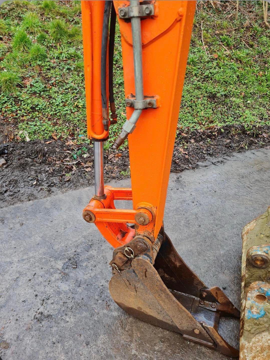 Miniexcavadora Kubota KX71-3 / 2.8 Toneladas – ocasión