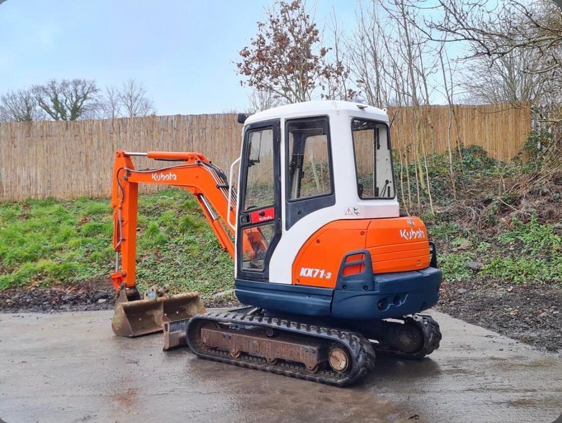 Miniexcavadora Kubota KX71-3 / 2.8 Toneladas – ocasión