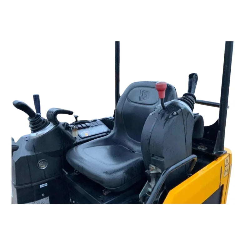 Miniexcavadora de ocasión JCB 15C-1 1,6 t 2018 vía variable 1 134 h