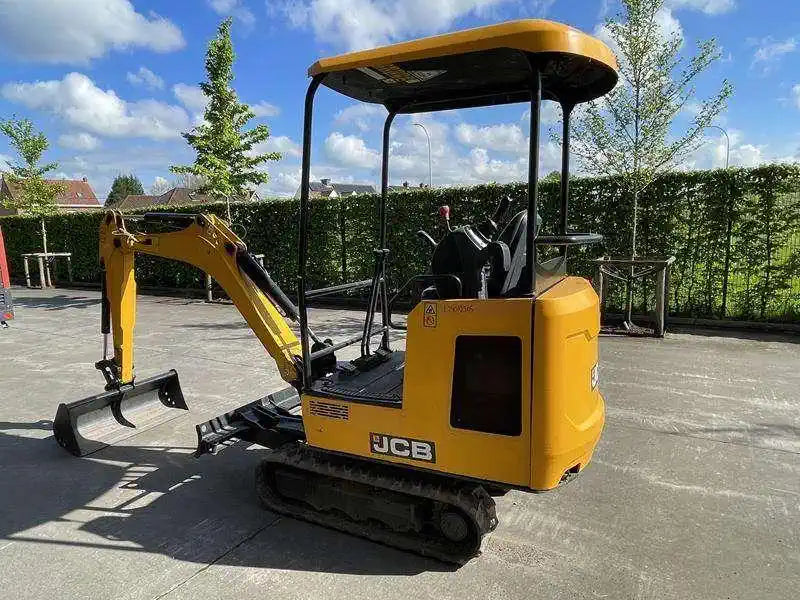 Miniexcavadora JCB 15 C-1 de ocasión