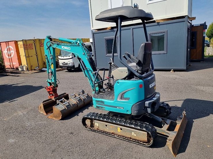 Kobelco SK17 SR-3 (2018) – Mini Excavadora 1,7T – 800 h – Compacta