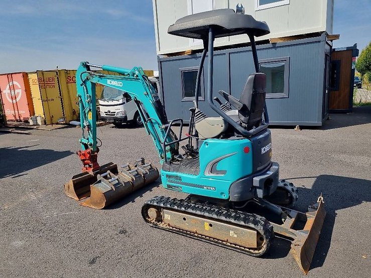 Kobelco SK17 SR-3 (2018) – Mini Excavadora 1,7T – 800 h – Compacta